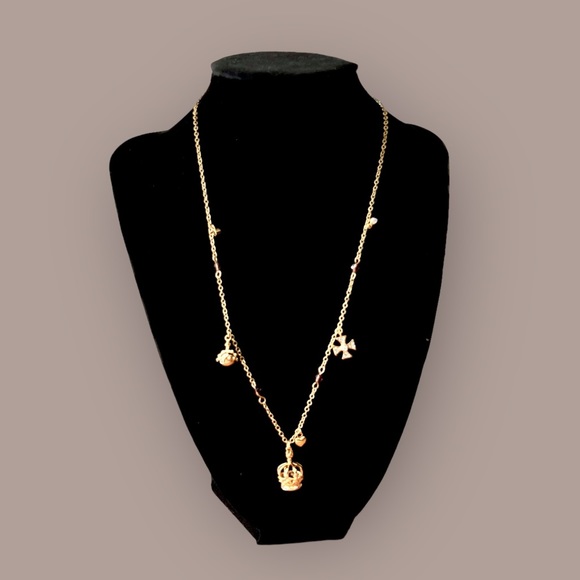 New Crown of India Gold Plated charm Necklace imported from the UK. - Picture 3 of 11